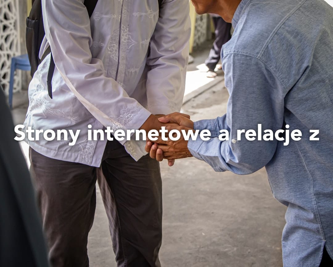 Jak strony internetowe wpływają na relacje z klientami – analiza 2024